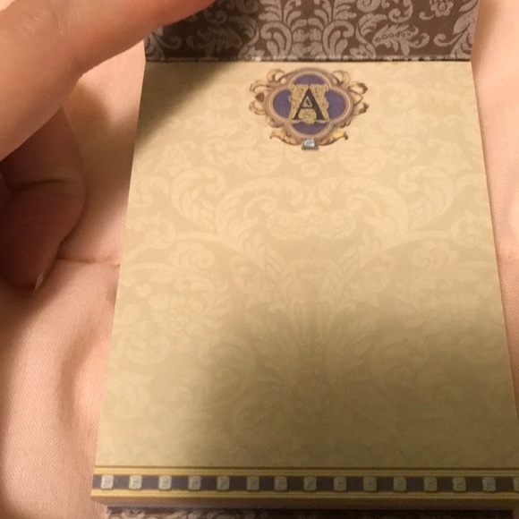 Monogrammed ‘A’ Notepad - Picture 4 of 5